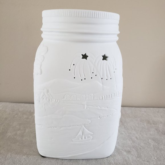 SCENTSY Celebrate Warmer White Ceramic Wax Melt Holder Canada Day Fireworks - Picture 7 of 7